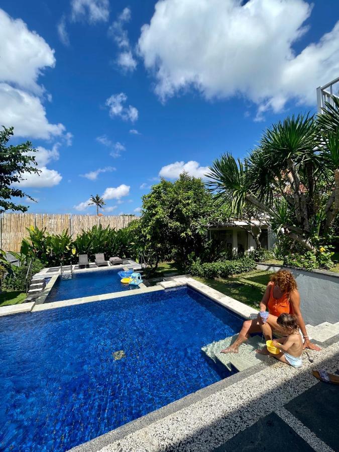 Private Suite In A Kids Friendly Big Shared Villa In Canggu Zewnętrze zdjęcie