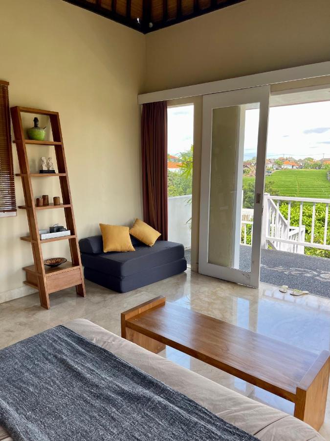 Private Suite In A Kids Friendly Big Shared Villa In Canggu Zewnętrze zdjęcie